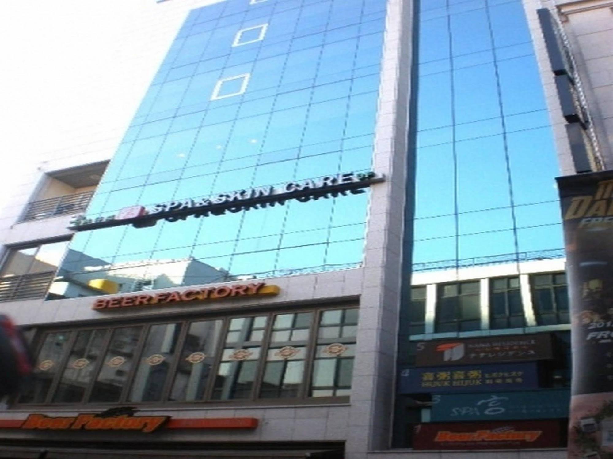 Oyo Hostel Myeongdong 2 Сеул Екстериор снимка